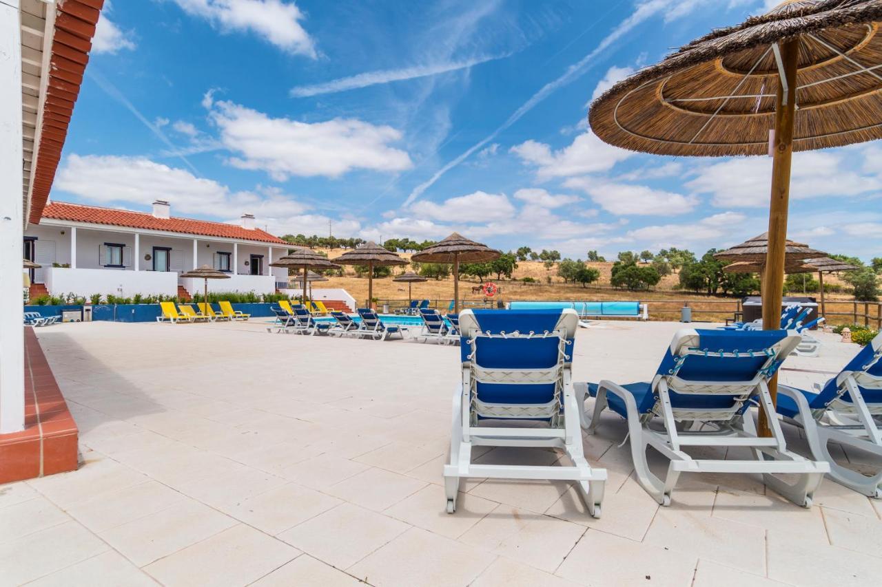 Monte Da Cabeca Gorda Bed and Breakfast Alcáçovas Εξωτερικό φωτογραφία